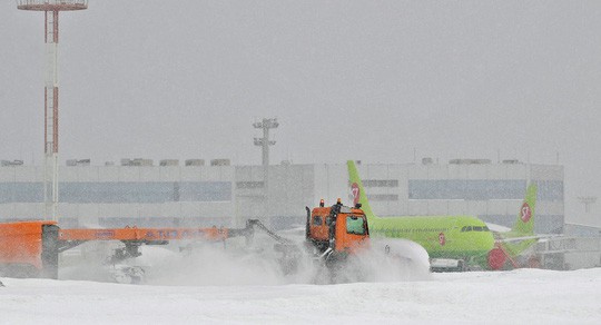 Moscow hứng chịu lượng tuyết rơi trăm năm mới có một lần - Ảnh 2.