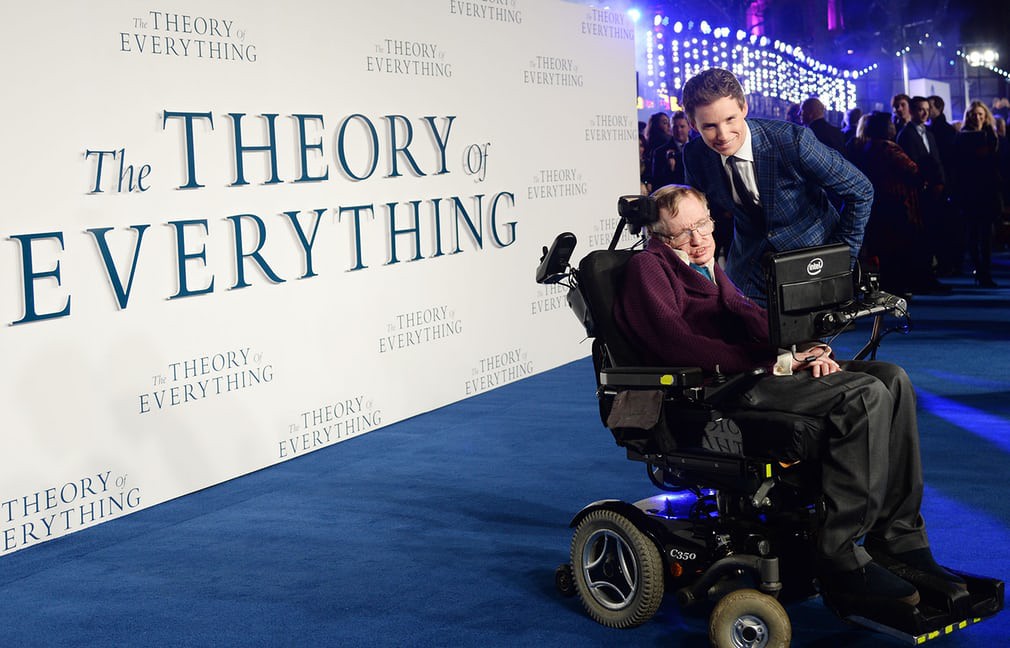 Cuộc đời phi thường qua ảnh của cố Giáo sư Stephen Hawking: Biểu tượng của lòng dũng cảm và là nguồn cảm hứng bất tận để bạn vượt qua mọi khó khăn - Ảnh 8. Cuộc đời phi thường qua ảnh của cố Giáo sư Stephen Hawking: Biểu tượng của lòng dũng cảm và là nguồn cảm hứng bất tận để bạn vượt qua mọi khó khăn - Ảnh 8.