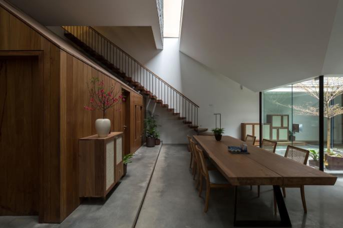 Ngôi nhà mang nét kiến trúc cổ Bắc Bộ xuất hiện lung linh trên báo ngoại - Ảnh 5. Ngôi nhà mang nét kiến trúc cổ Bắc Bộ xuất hiện lung linh trên báo ngoại - Ảnh 5.