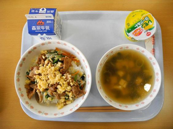 Vì sao bữa trưa ở trường của trẻ em Nhật Bản được coi là chuẩn mực cho cả thế giới? - Ảnh 6.