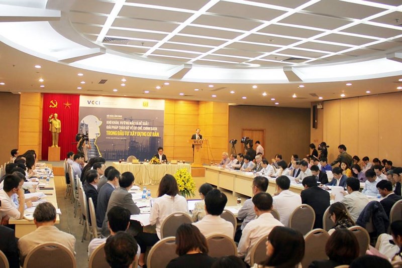 Ngành xây dựng còn nhiều sân sau, ưu ái thân quen! - Ảnh 2. Ngành xây dựng còn nhiều sân sau, ưu ái thân quen! - Ảnh 2.