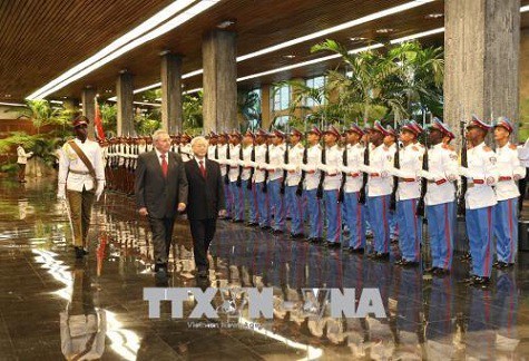  Tổng Bí thư Nguyễn Phú Trọng hội đàm với Chủ tịch Cuba Raul Castro - Ảnh 1.