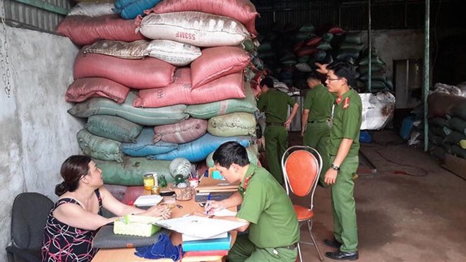 (SỐC) Phát hiện nhiều mẫu cà phê bột không có… cà phê ở Đắk Nông! - Ảnh 3. (SỐC) Phát hiện nhiều mẫu cà phê bột không có… cà phê ở Đắk Nông! - Ảnh 3.