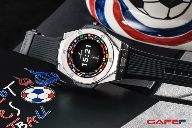 Hublot ra mắt mẫu đồng hồ thông minh dành riêng cho mùa World Cup, chỉ có 2018 chiếc trên toàn thế giới - Ảnh 1.