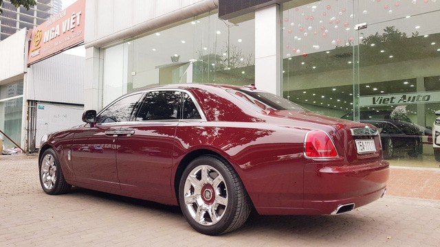 Đại gia Huế tậu Rolls-Royce Ghost Series I từng đeo biển ngũ quý 1, giá hơn 11 tỷ đồng - Ảnh 6.