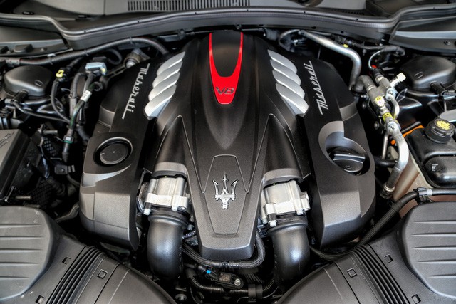 Đại gia Việt mua hàng hiếm chỉ sản xuất 50 chiếc của Maserati - Ảnh 4.