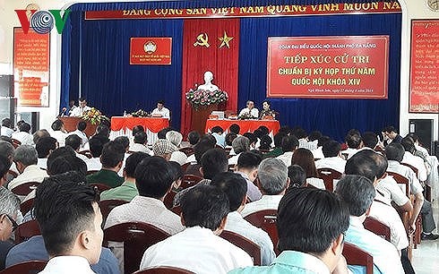 Vụ 40 người giỏi ở Đà Nẵng xin nghỉ việc: Tiếc người bỏ đi - Ảnh 3.