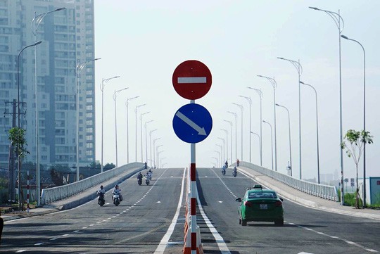 TP HCM: Cầu qua đảo Kim Cương chính thức thông xe - Ảnh 3.