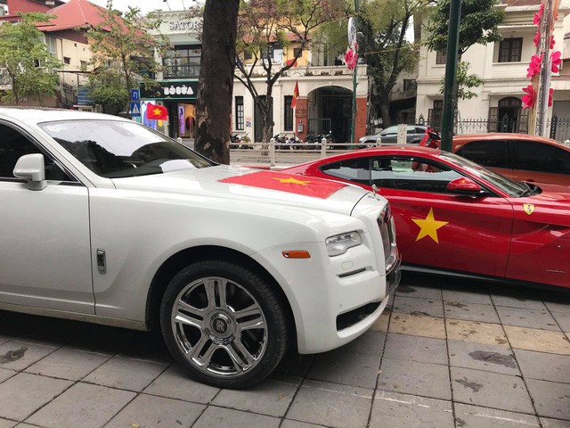 Không chỉ buôn đồng hồ chục tỷ, đại gia Hà Nội này còn sở hữu bộ sưu tập siêu xe khủng - Ảnh 15.