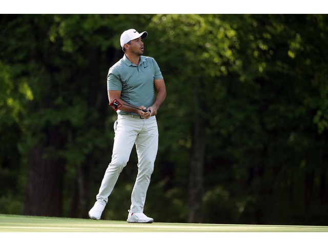 Jason Day vô địch, Tiger Woods lại gây thất vọng ở Wells Fargo - Ảnh 5.