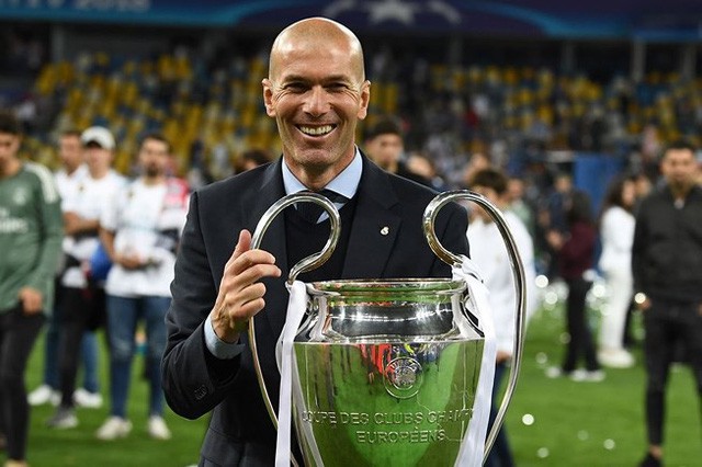 Zidane dứt áo ra đi khi đang trên đỉnh vinh quang: Kẻ thức thời mới là trang tuấn kiệt! - Ảnh 2.
