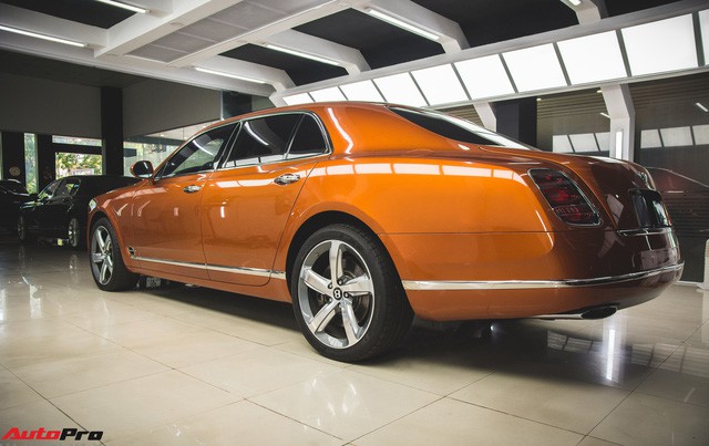 Chiêm ngưỡng Bentley Mulsanne Speed màu cam độc nhất vô nhị tại Việt Nam - Ảnh 7.