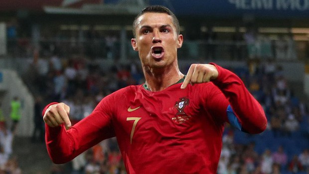 Ronaldo phá thêm một kỷ lục sau bàn thắng vào lưới Morocco - Ảnh 2.