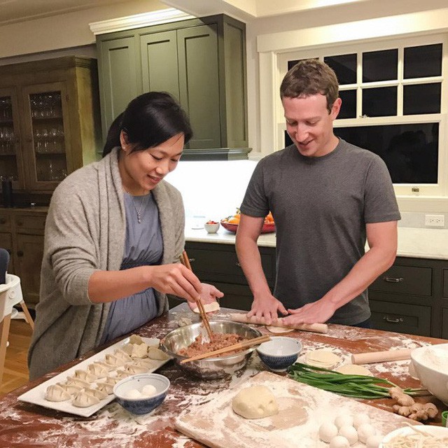 Căn biệt thự hết sức giản dị của tỷ phú Mark Zuckerberg - ông chủ mạng xã hội Facebook - Ảnh 22.