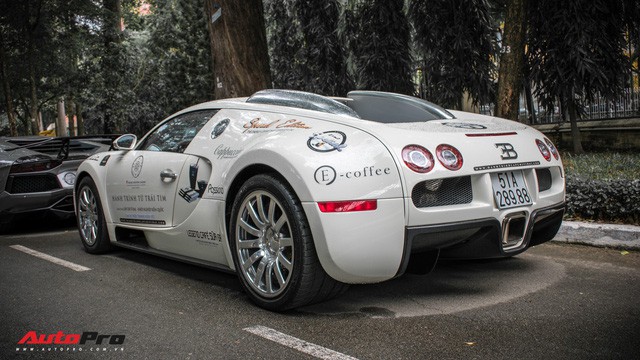 Chỉ riêng chiếc Bugatti Veyron đã ngốn hết ngần này tiền xăng của ông chủ cafe Trung Nguyên - Ảnh 1.
