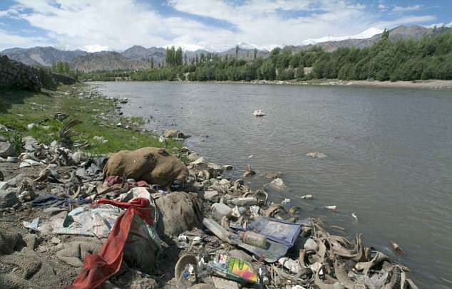 Hầu hết rác thải trên đại dương đều tới từ 10 con sông này - Ảnh 5.