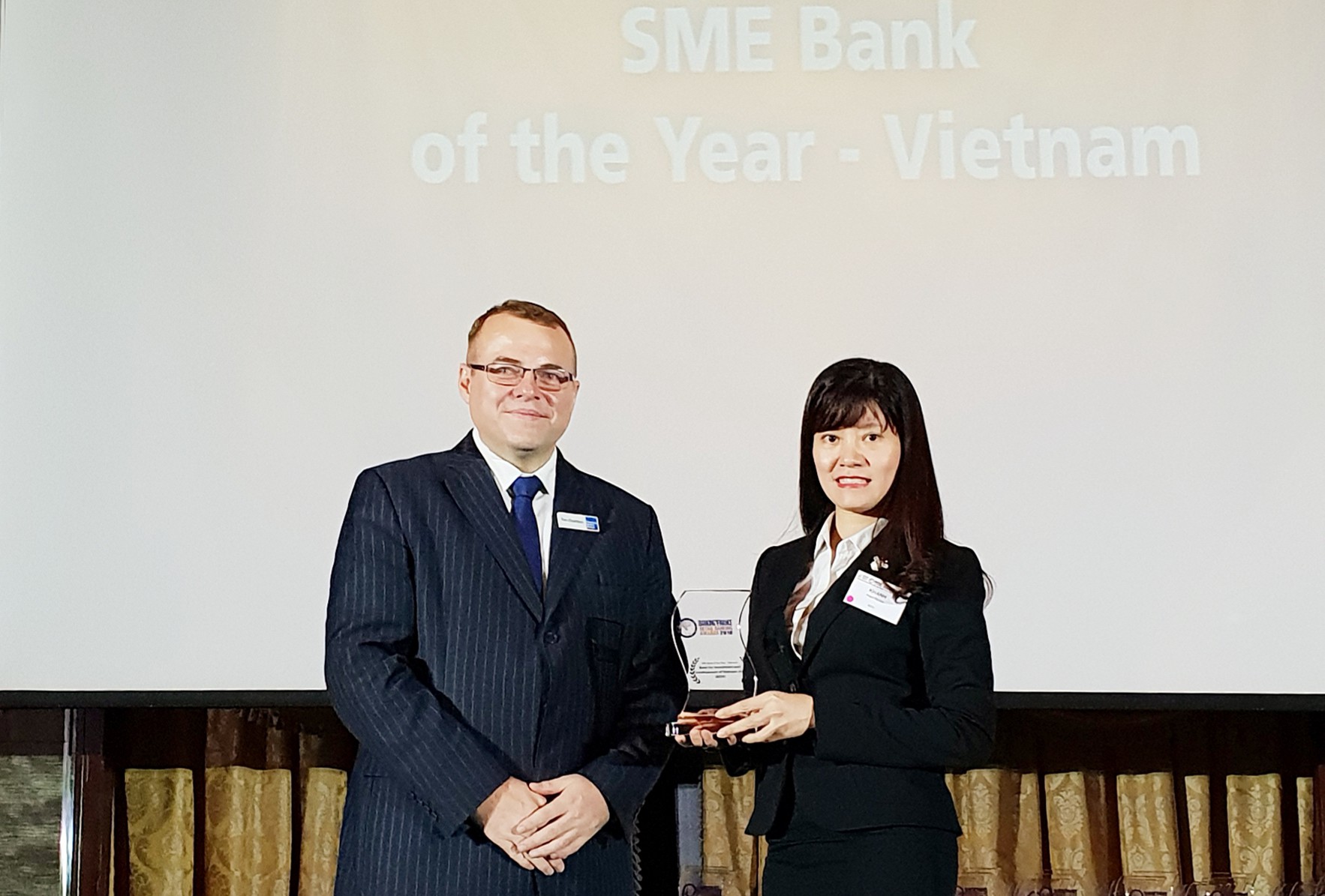 BIDV được Asian Banking & Finance vinh danh Ngân hàng SME tốt nhất Việt ...