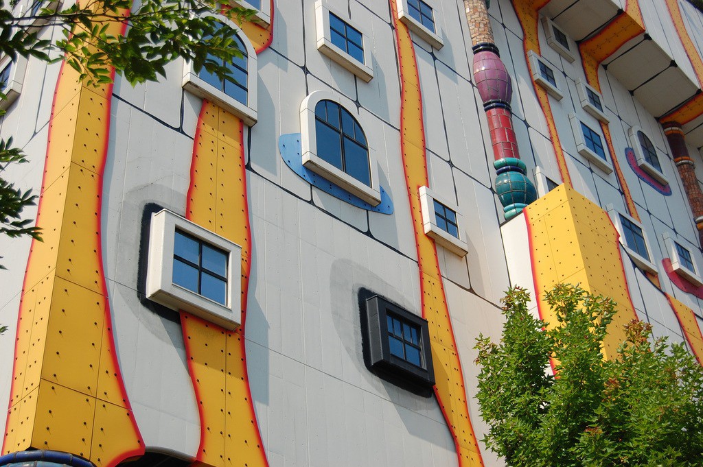 Chỉ có thể tìm thấy ở Nhật Bản: Nhà máy xử lý rác đẹp đến nỗi du khách tưởng lầm là công viên giải trí - Ảnh 6. Chỉ có thể tìm thấy ở Nhật Bản: Nhà máy xử lý rác đẹp đến nỗi du khách tưởng lầm là công viên giải trí - Ảnh 6.