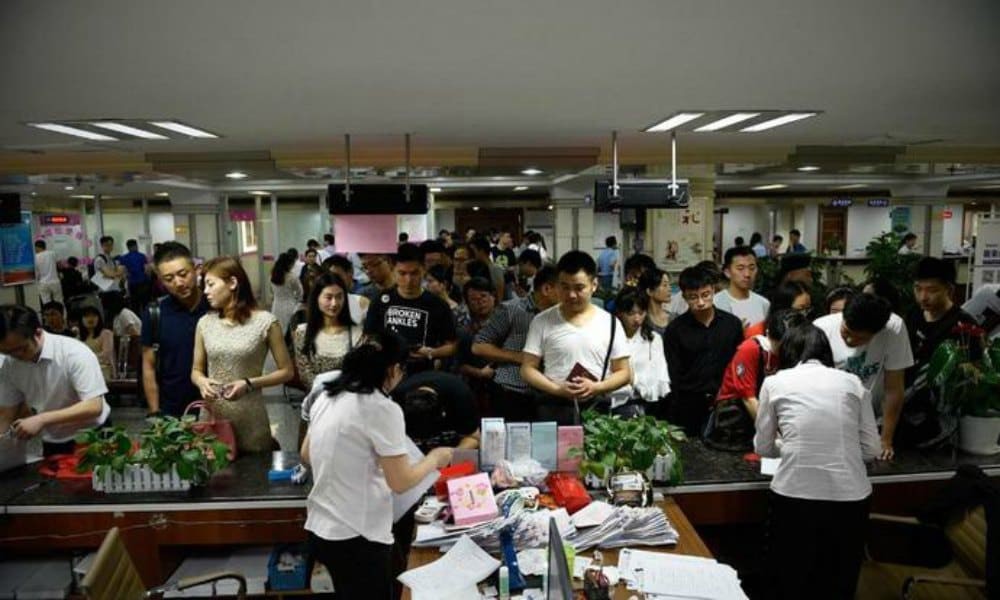 Sau kì thi quốc gia, hàng loạt các bậc phụ huynh Trung Quốc dắt tay nhau ra tòa... ly dị - Ảnh 1. Sau kì thi quốc gia, hàng loạt các bậc phụ huynh Trung Quốc dắt tay nhau ra tòa... ly dị - Ảnh 1.