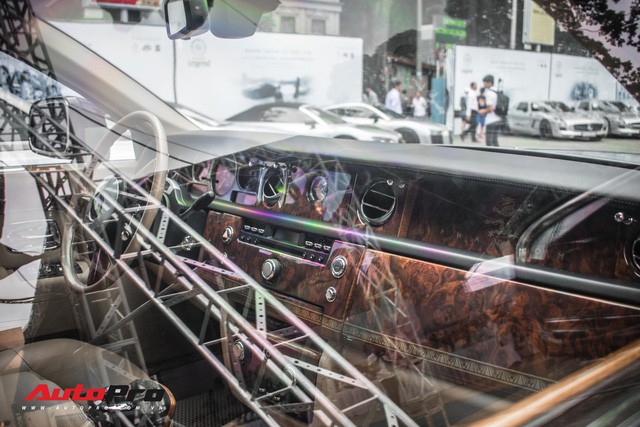 Rolls-Royce Phantom EWB bí ẩn của ông chủ cà phê Trung Nguyên xuất hiện tại Sài Gòn - Ảnh 11.