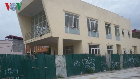 Trạm y tế tiền tỷ bỏ hoang ở Hà Nội - Ảnh 2.