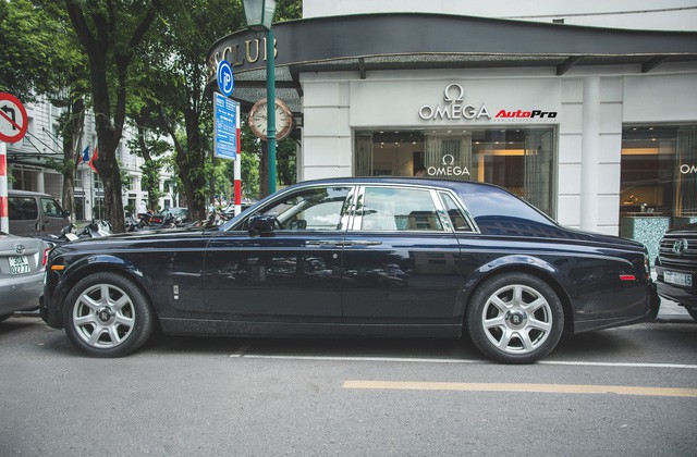 Gặp lại Rolls-Royce Phantom Sapphire Edition độc nhất Việt Nam - Xe siêu sang đình đám cho giới nhà giàu - Ảnh 1.