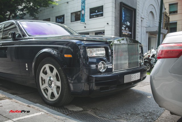 Gặp lại Rolls-Royce Phantom Sapphire Edition độc nhất Việt Nam - Xe siêu sang đình đám cho giới nhà giàu - Ảnh 3.