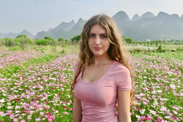 Nữ Vlogger Mỹ kể lại ký ức kinh hoàng khi bị quấy rối tình dục trong chuyến du lịch Ấn Độ - Ảnh 1.