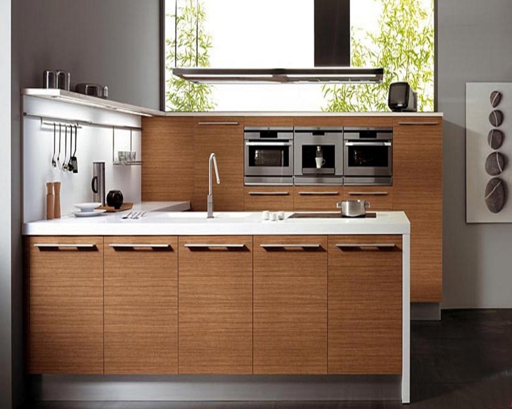 mẫu tủ đóng sẵn khá rộng rãi bắt buộc bạn ko thể tạo ra nét cá tính riêng cho căn phòng nhà mình.