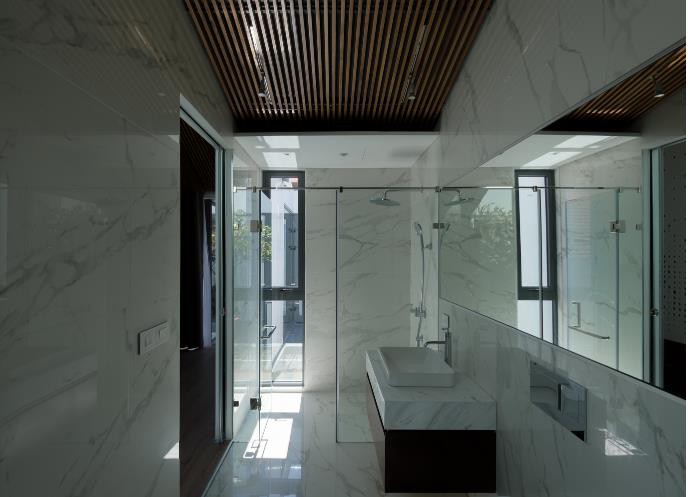 Báo Mỹ ấn tương sở hữu màn lột xác kỳ diệu của ngôi nhà nhỏ trong phố cổ Hà Nội - Ảnh 13. Báo Mỹ ấn tương sở hữu màn lột xác kỳ diệu của ngôi nhà nhỏ trong phố cổ Hà Nội - Ảnh 13.