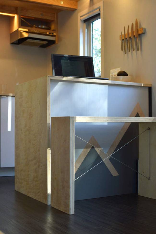 Cặp vợ chồng trẻ sống vô tư và tiện nghi trong ngôi nhà 18m2 - Ảnh 8.