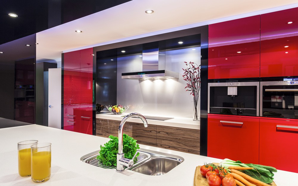 ko các có khả năng chống thấm, chống mối mọt phải chăng mà tủ bếp nhựa còn rất dễ dàng vệ sinh.