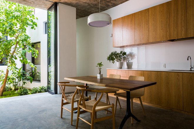 Cận cảnh thiết kế những ngôi nhà ống sâu hun hút nhưng vẫn đẹp đến hút hồn - Ảnh 10. Cận cảnh thiết kế những ngôi nhà ống sâu hun hút nhưng vẫn đẹp đến hút hồn - Ảnh 10.