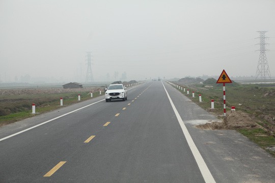Thủ tướng phát lệnh thông xe cầu Hưng Hà gần 3.000 tỉ đồng - Ảnh 4.