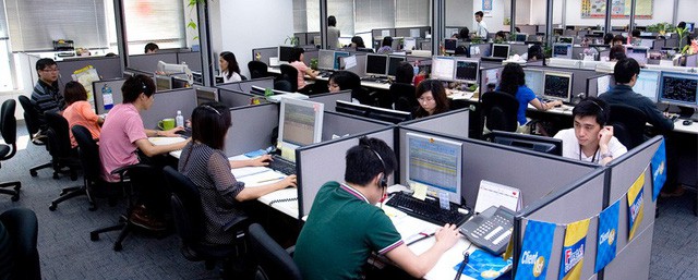 Ngành call center ở Philippines: Lương cao hơn bác sĩ, gấp đôi nhân viên ngân hàng, nhưng sinh hoạt theo giờ Mỹ, nhiễm trùng tai và khủng hoảng tinh thần thường xuyên - Ảnh 2.