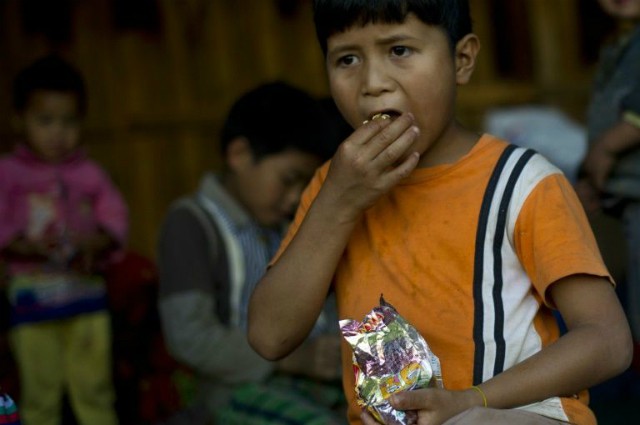 Sức khỏe giới trẻ châu Á nguy cơ suy giảm vì mỳ ăn liền - Ảnh 2.
