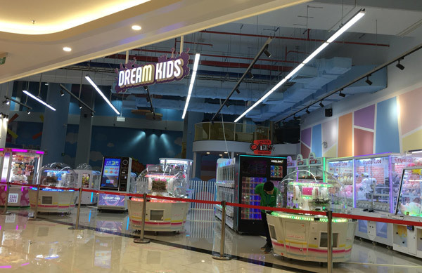 Thất vọng Aeon Mall Hà Đông, khai trương rồi hàng đóng cửa im lìm - Ảnh 8.