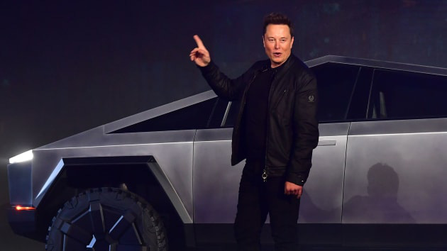 Thăng trầm con số 420 USD/cổ phiếu của Tesla: Từng khiến Elon Musk điêu đứng nhưng lại đưa vị tỷ phú ngông cuồng tới đỉnh vinh quang - Ảnh 2.