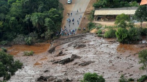 Brazil đóng băng thêm tài sản của Vale sau vụ vỡ đập quặng - Ảnh 1.