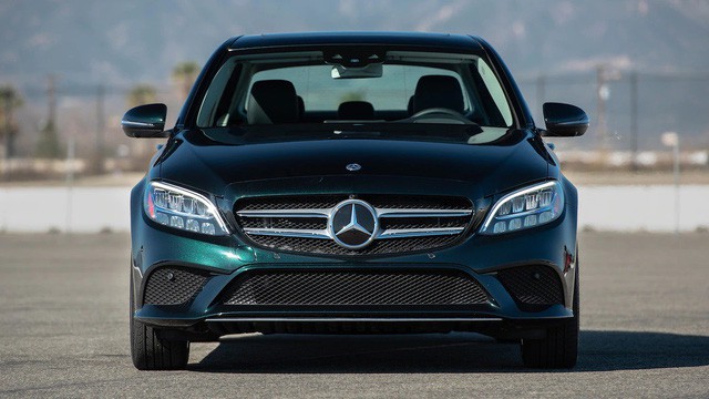 Đánh giá Mercedes-Benz C-Class 2019 trước giờ G - Ảnh 1.