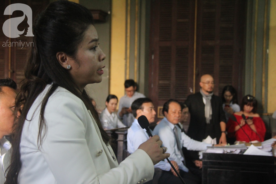 Bà Thảo lớn tiếng với ông Vũ: Anh không được sỉ nhục tôi, 20 năm nay tôi không nói vì muốn giữ hình ảnh của anh với các con - Ảnh 3. Bà Thảo lớn tiếng với ông Vũ: Anh không được sỉ nhục tôi, 20 năm nay tôi không nói vì muốn giữ hình ảnh của anh với các con - Ảnh 3.
