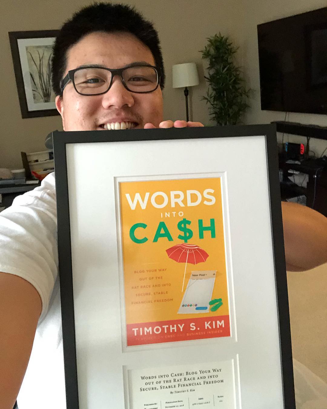 Muốn giàu có phải làm việc chăm chỉ? Nếu bạn vẫn đang tôn sùng tư tưởng đó thì 3 gương mặt vàng làm việc ít, kiếm tiền nhiều này sẽ khiến bạn nghĩ lại - Ảnh 2. Muốn giàu có phải làm việc chăm chỉ? Nếu bạn vẫn đang tôn sùng tư tưởng đó thì 3 gương mặt vàng làm việc ít, kiếm tiền nhiều này sẽ khiến bạn nghĩ lại - Ảnh 2.