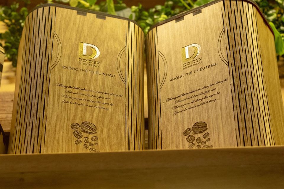 Đôi Dép và triết lý kinh doanh lạ lùng - Ảnh 4. Đôi Dép và triết lý kinh doanh lạ lùng - Ảnh 4.