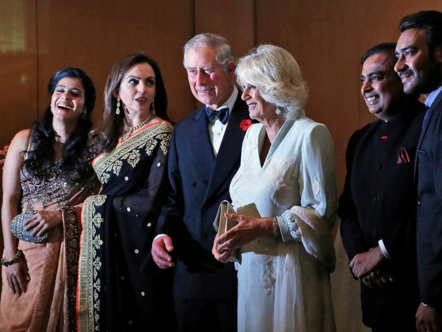Gia đình Ấn Độ mời CEO Google, Hoa hậu Thế giới đến dự tiệc cưới giàu có và quyền lực cỡ nào? - Ảnh 8.