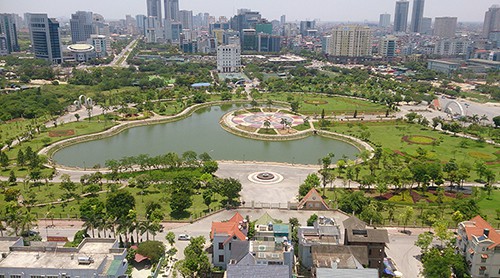 Hà Nội muốn xén 1/10 diện tích công viên Cầu Giấy để làm bãi đỗ xe, trung tâm thương mại - Ảnh 1.