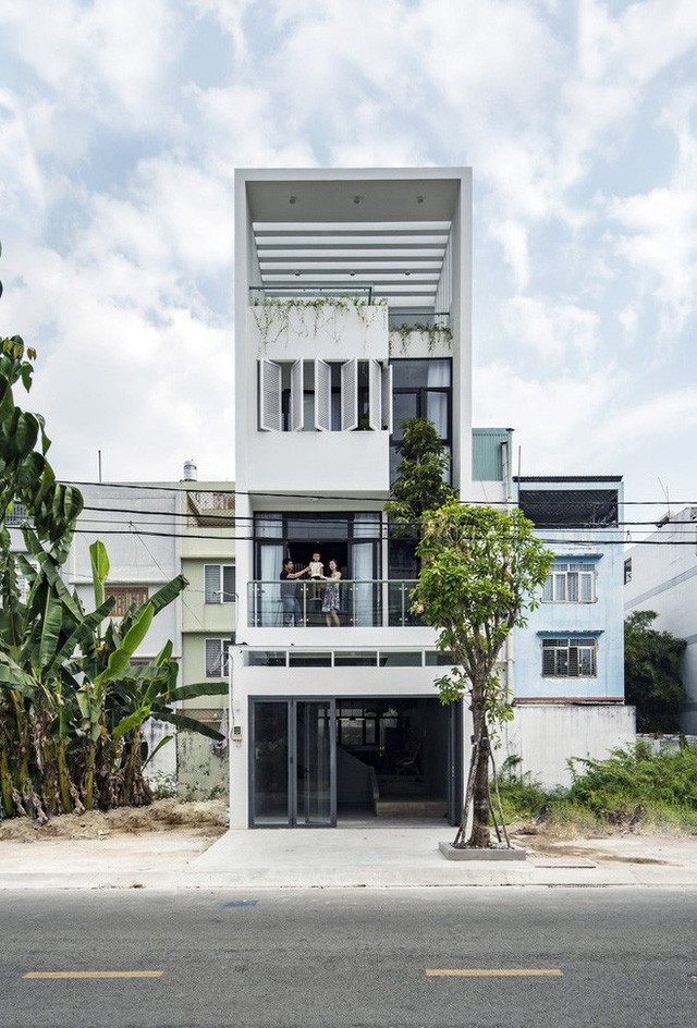 Ngôi nhà độc đáo bậc nhất Việt Nam vừa được báo Tây ngợi ca - Ảnh 1.