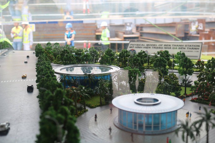 Thủ tướng Nguyễn Xuân Phúc chỉ đạo đảm bảo nguồn lực cho tuyến metro số 1 - Ảnh 2. Thủ tướng Nguyễn Xuân Phúc chỉ đạo đảm bảo nguồn lực cho tuyến metro số 1 - Ảnh 2.