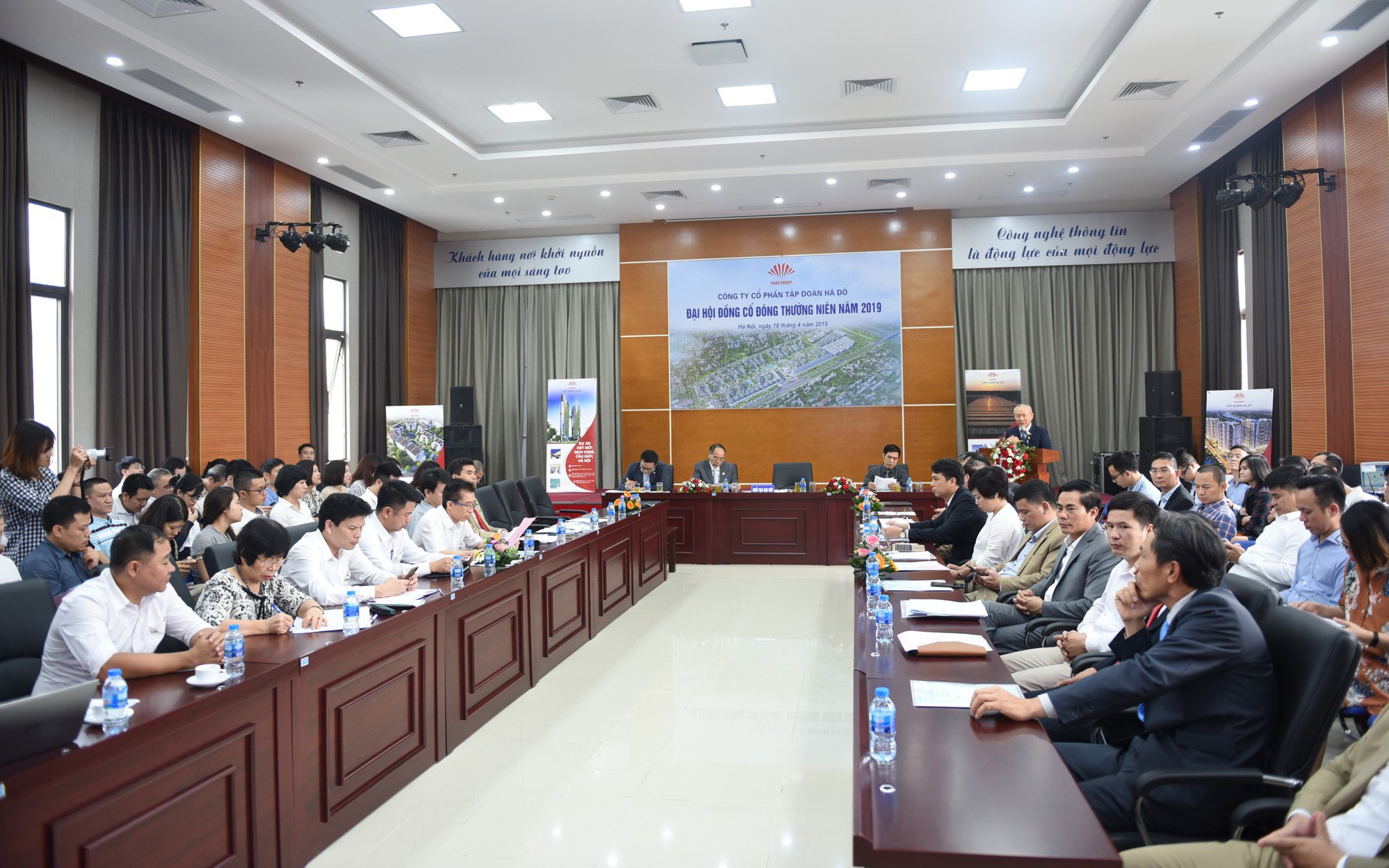 ĐHCĐ Hà Đô: Tăng cường hoạt động M&A để phát triển quỹ đất