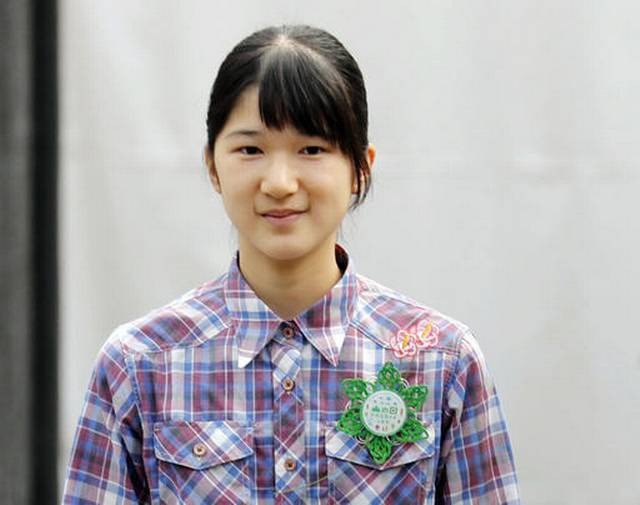 Công chúa Aiko - con gái duy nhất của Thái tử Naruhito: Từ đứa bé xinh xắn từng bị bắt nạt đến thiếu nữ tài giỏi sống tự lập - Ảnh 10.