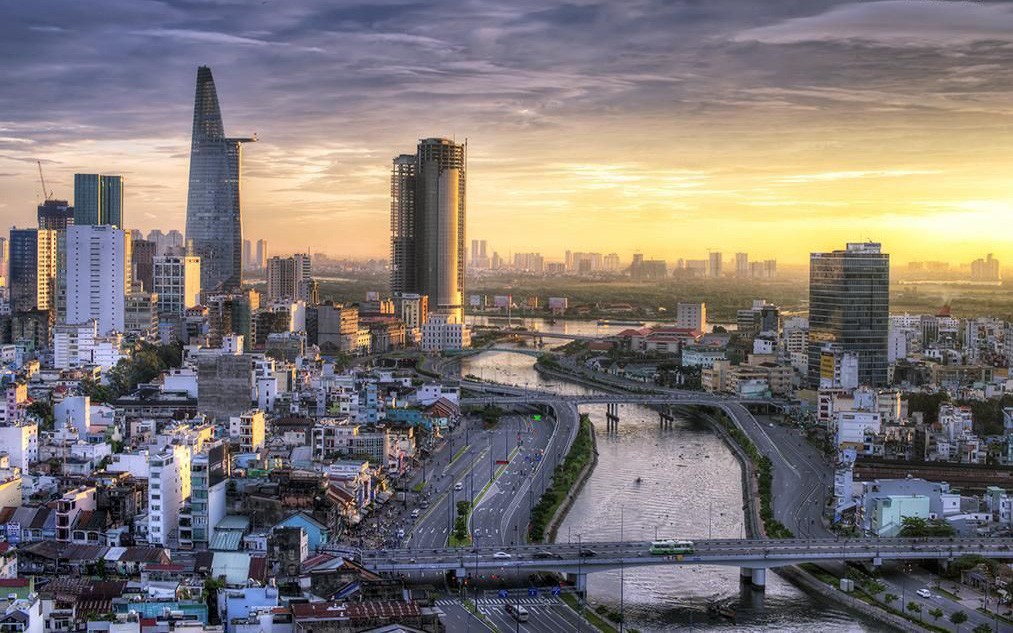 Bloomberg: GDP Việt Nam đạt 10,4 nghìn USD năm 2030, gia nhập 